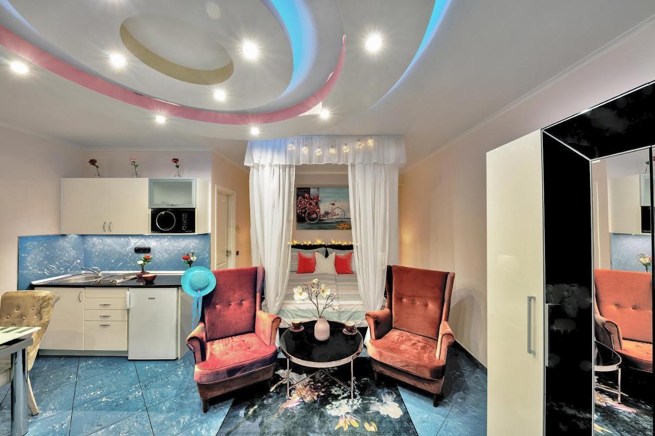 Vintiamo Apartmanok Egerszalók Buitenkant foto